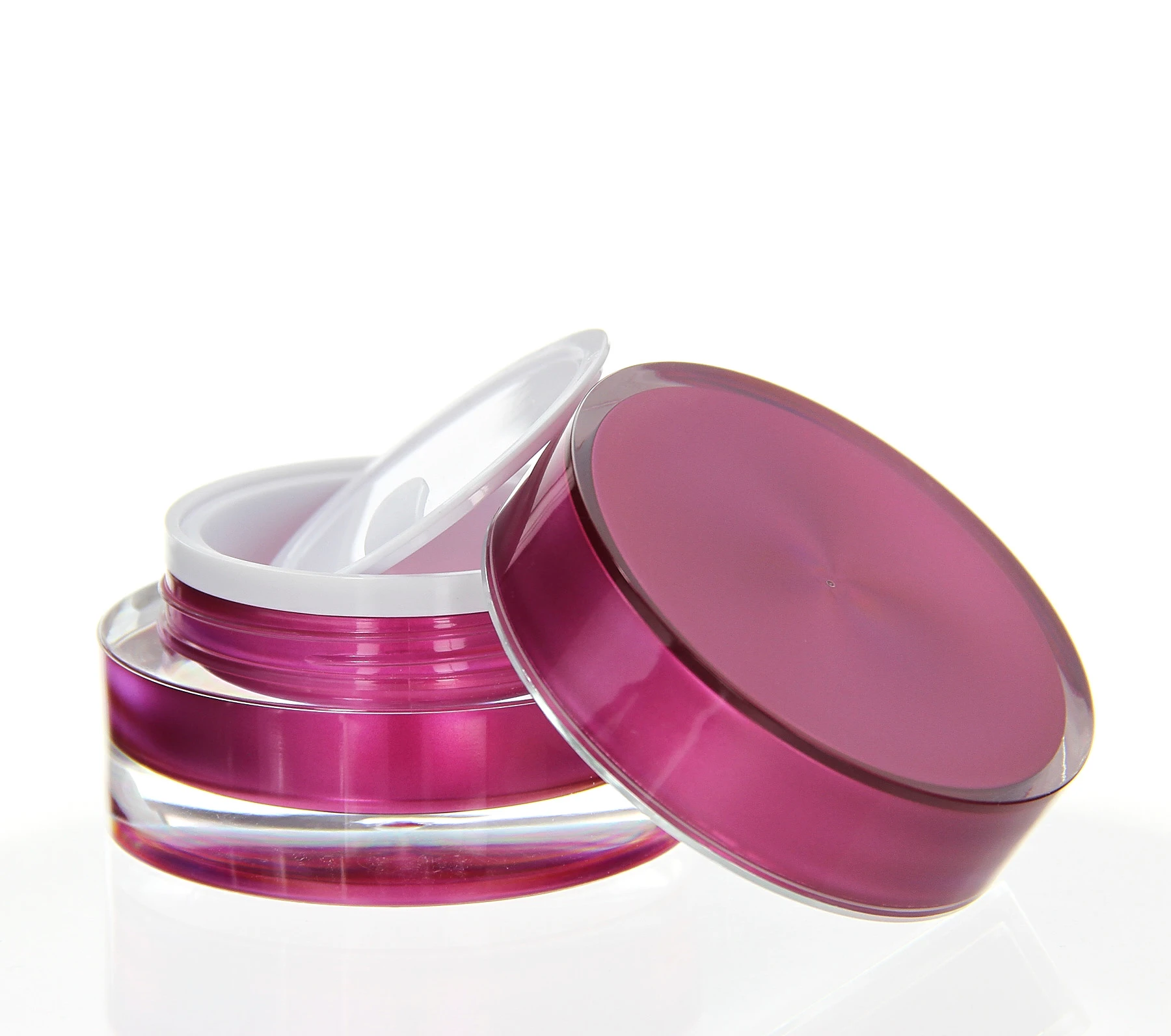 Open 15ml acrylic jar in pink with white sealing disc and glossy finish on light background