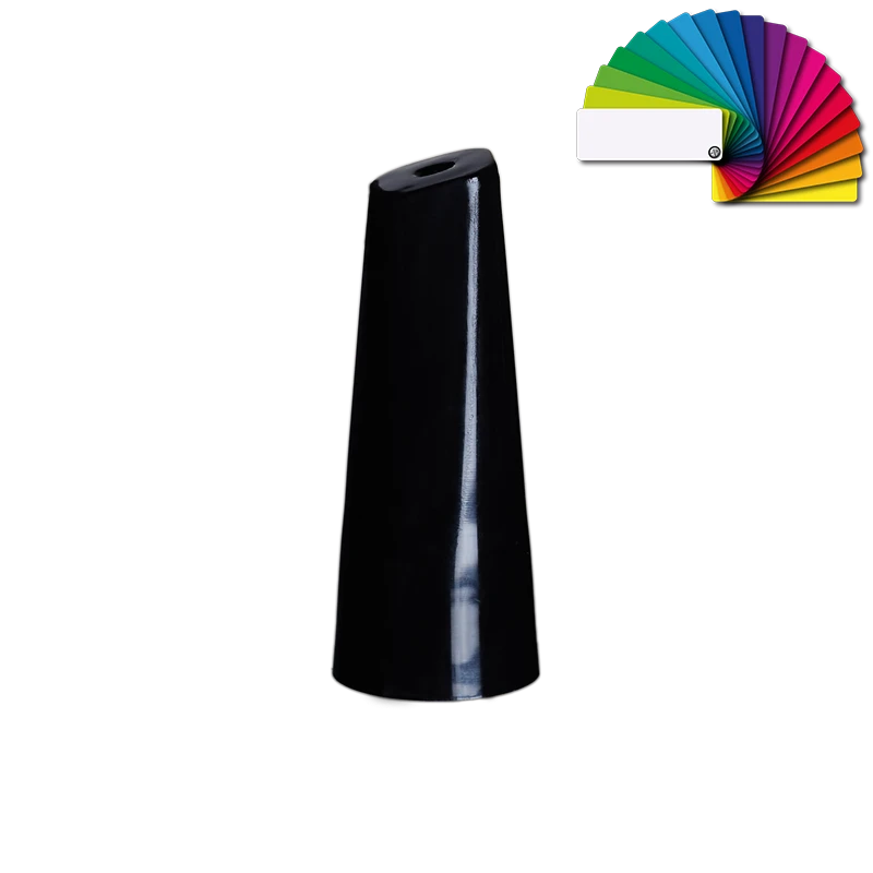 Brazil 13/415 Verschlusskappe mit Farboptionen für stilvolle Verpackungen Schwarze konische Verschlusskappe Brazil 13/415 mit glänzender Oberfläche und Farbfächer zur individuellen Farbwahl auf hellem Hintergrund